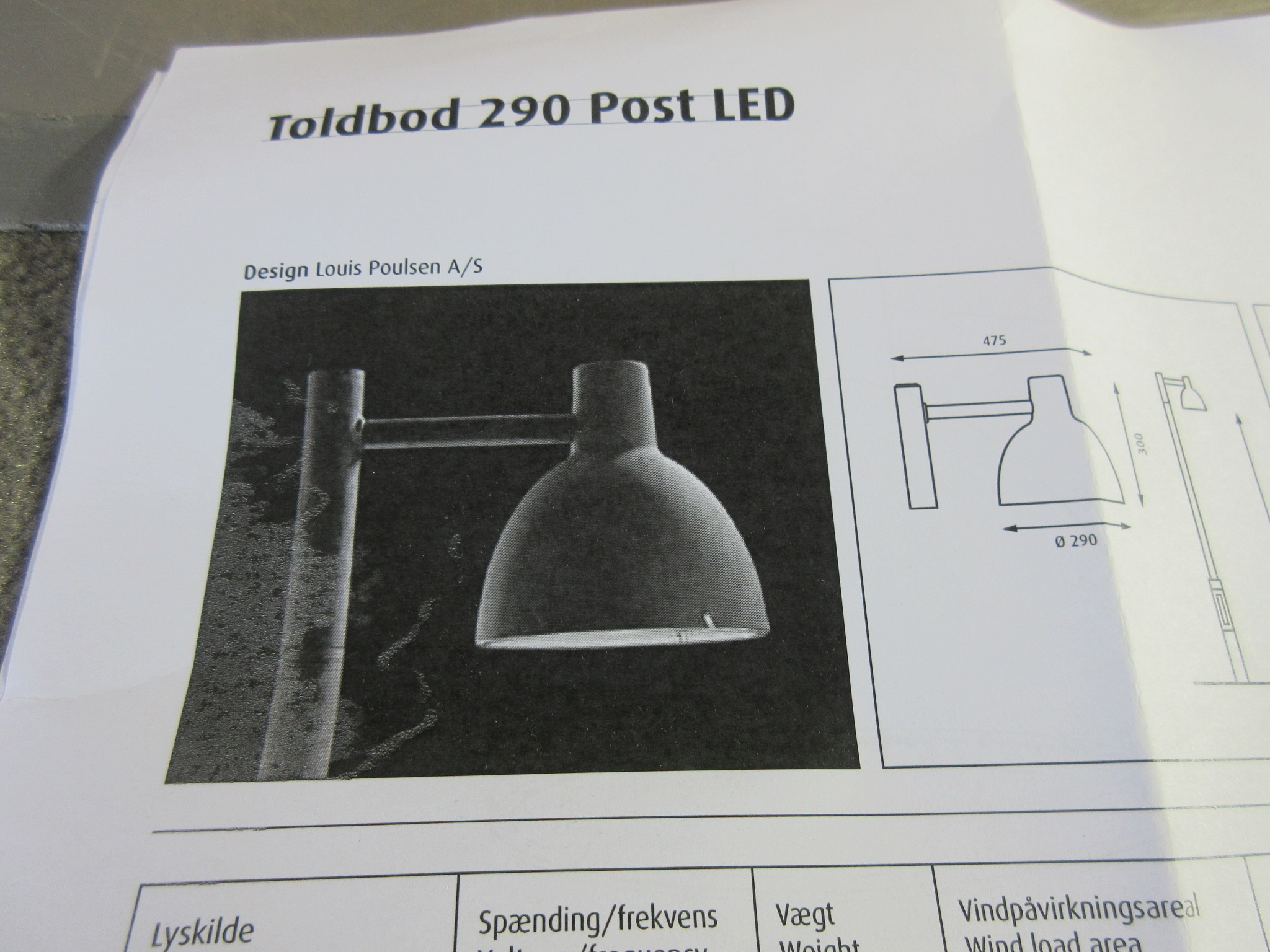 Louis Poulsen Toldbod Post LED 3K Black